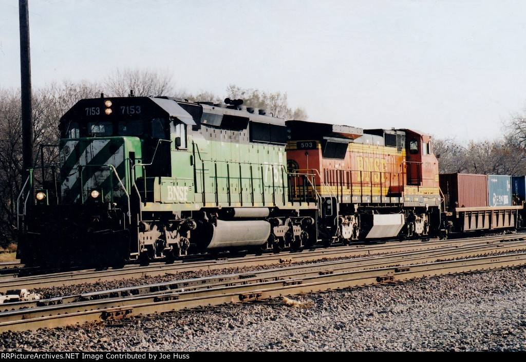 BNSF 7153 West